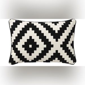 Ikea Lappljung Ruta 16X26 Pillow Cover Black White Cotton Woven Geometric